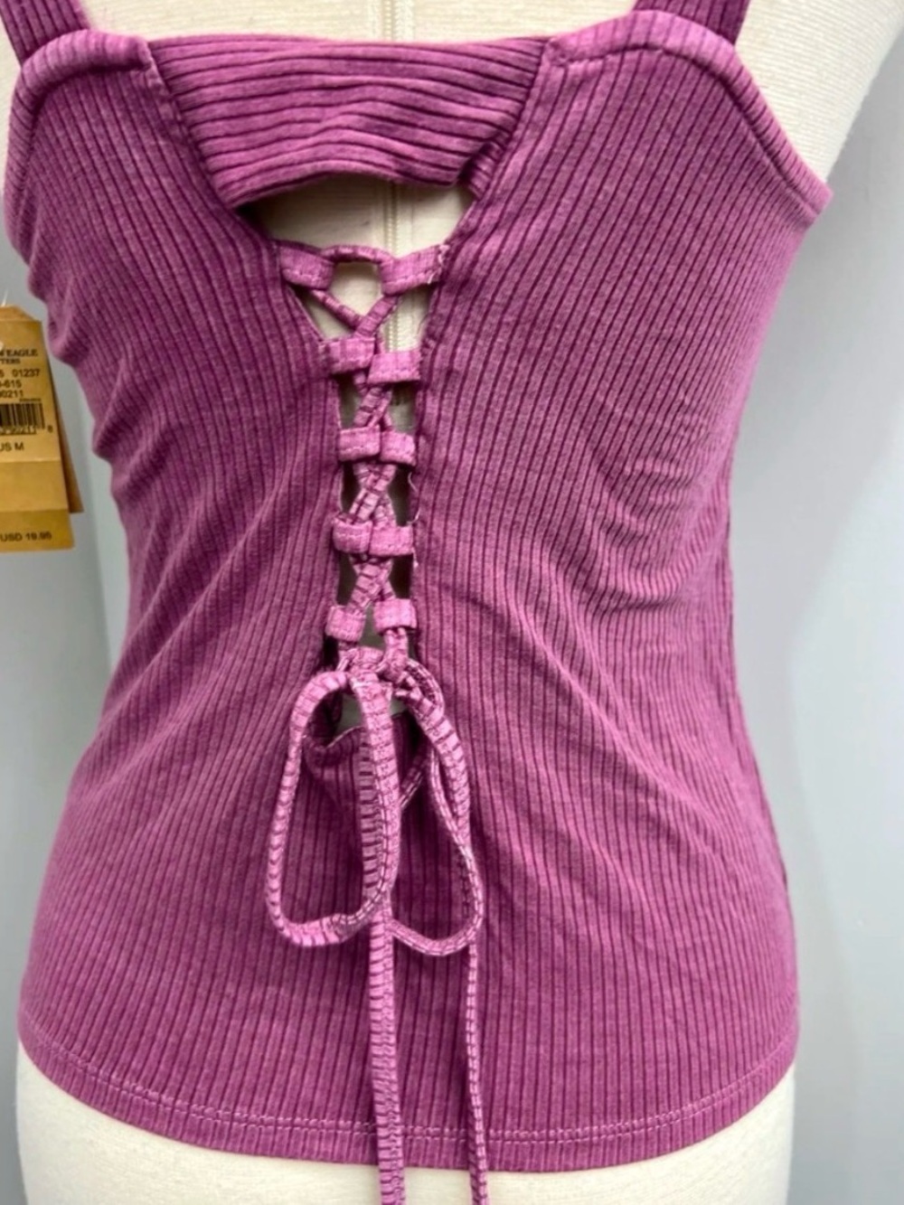 American Eagle Outfitters Ribbed Lace-Up Back Tank in Mauve Size M